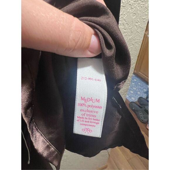 Victoria’s Secret Brown Pajama Set Woman’s Size Medium 100% Polyester -Flawed-Sn - Picture 8 of 16